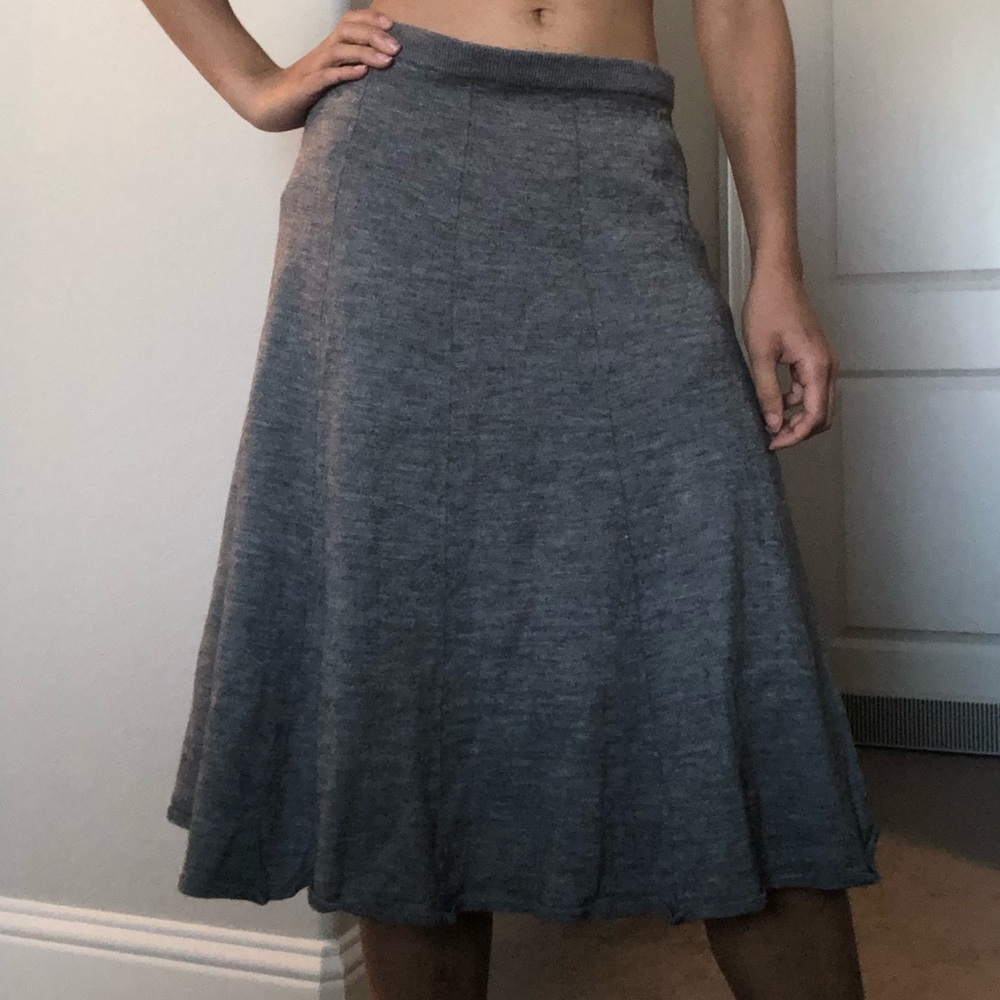 Comfy A line Skirt - Picture 5 of 9